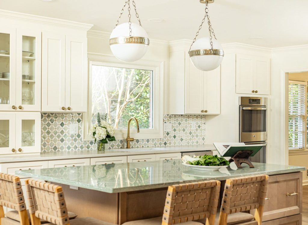 337 Lakeshore Dr-208